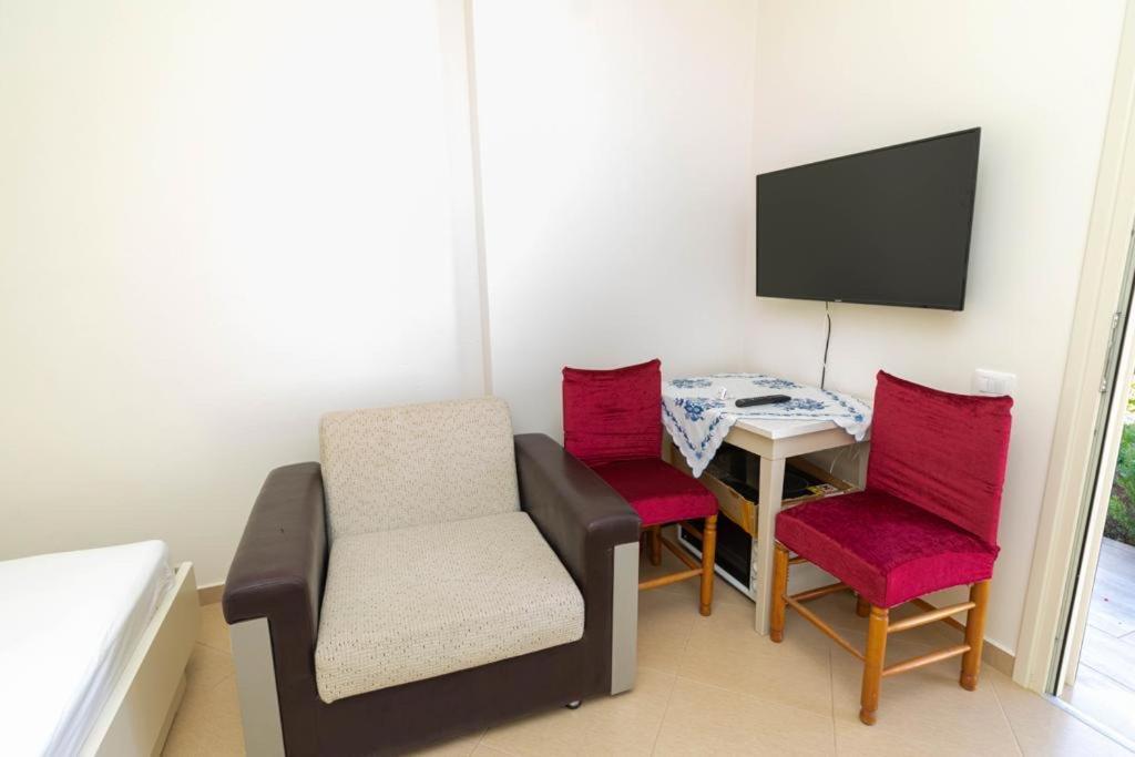 Premier Guest House Avlonya Dış mekan fotoğraf